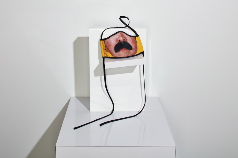 MOCA, 버질 아블로, 바바라 크루거 등이 디자인한 마스크 판매 중, 오노 요코, 알렉스 이스라엘, 행크 윌리스 토마스, 앤디 워홀 비주얼 아트 재단, 로스앤젤레스 현대미술관