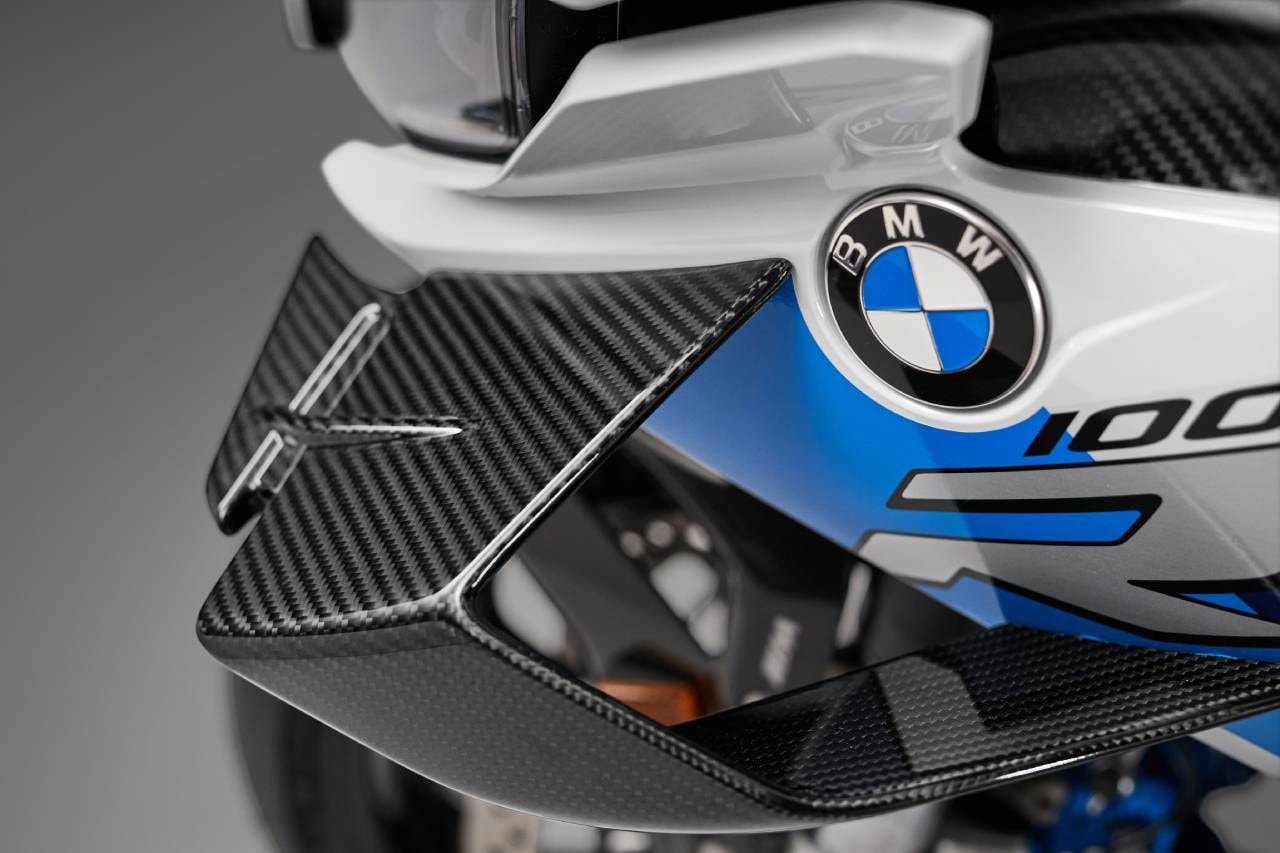 BMW 모토라드의 초강력 레이싱 모터사이클, ‘M 1000 RR’ 공개, 바이크