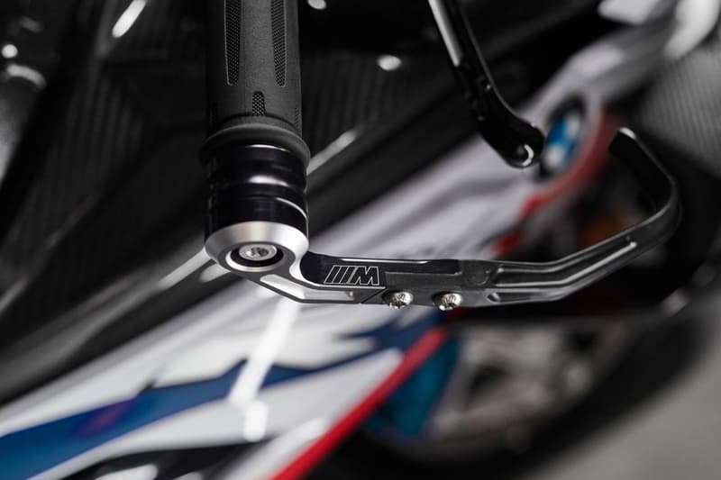 BMW 모토라드의 초강력 레이싱 모터사이클, ‘M 1000 RR’ 공개, 바이크
