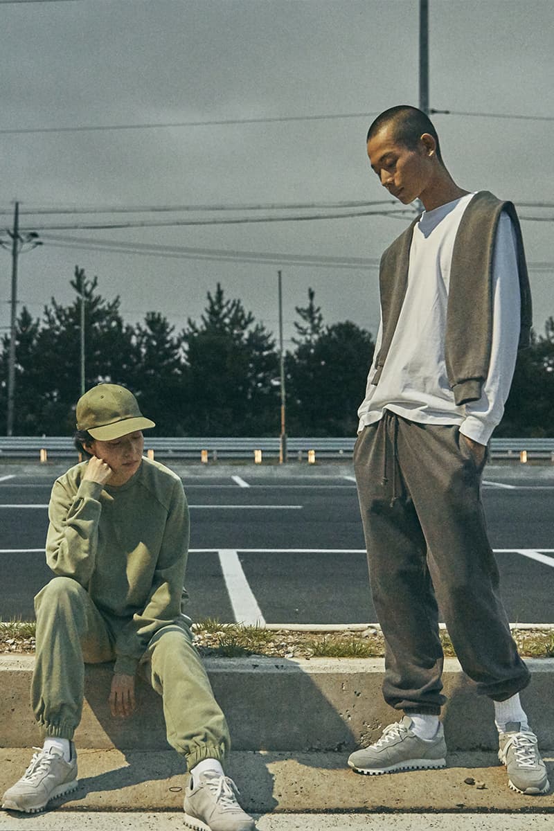 에이카 화이트, 2020 FW 프리미엄 베이직 컬렉션 룩북 ‘Portrait of a Day’ 공개, 강원도 고성, 데이트 코스, 연인룩, 커플룩, 남친룩, 스웨트셔츠, 스웨트팬츠