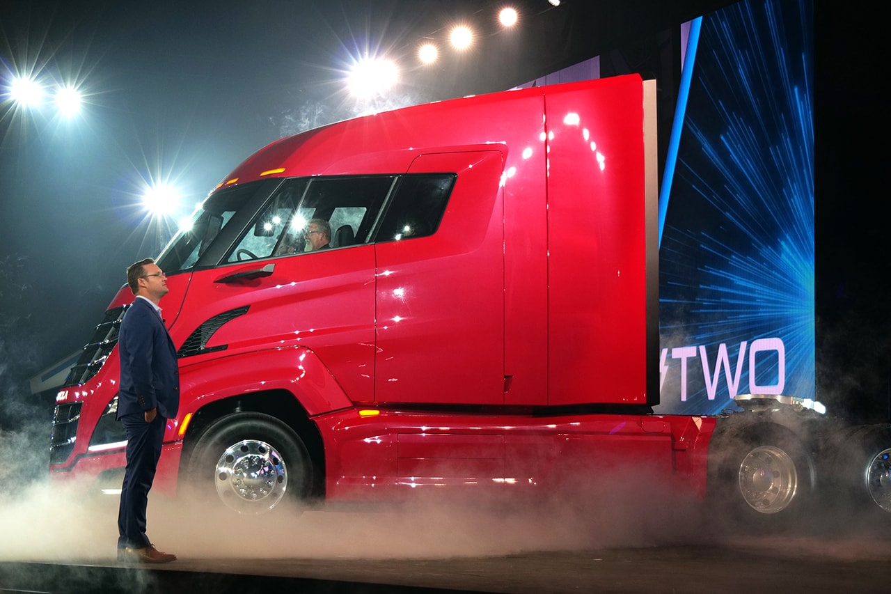 '제2의 테슬라', 니콜라의 창업자 겸 CEO가 결국 사임했다, 전기차, 수소 트럭, 트레버 밀턴, 힌덴버그리서치