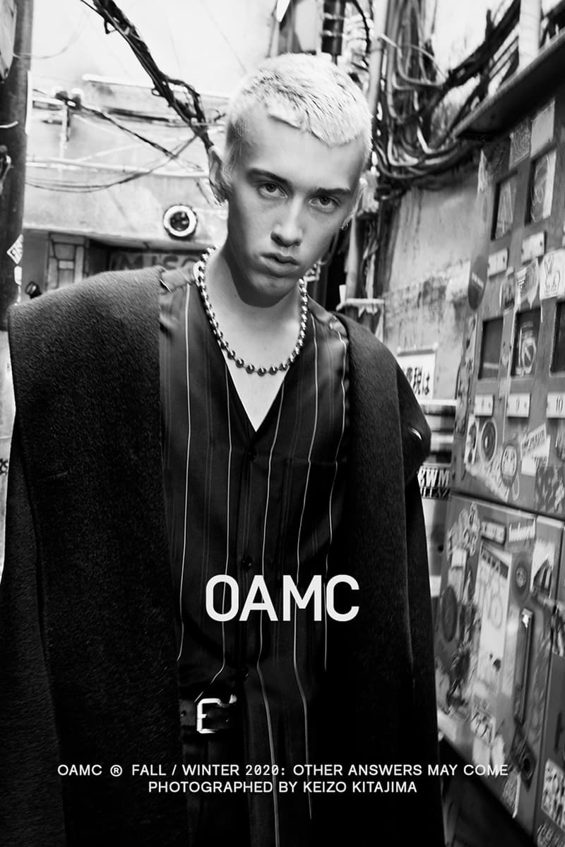 도쿄의 구석구석에서 촬영된 OAMC 2020년 가을, 겨울 캠페인, 애시드 다이, 트렌치코트, 가죽 코트, duane shirts, 루크 마이어