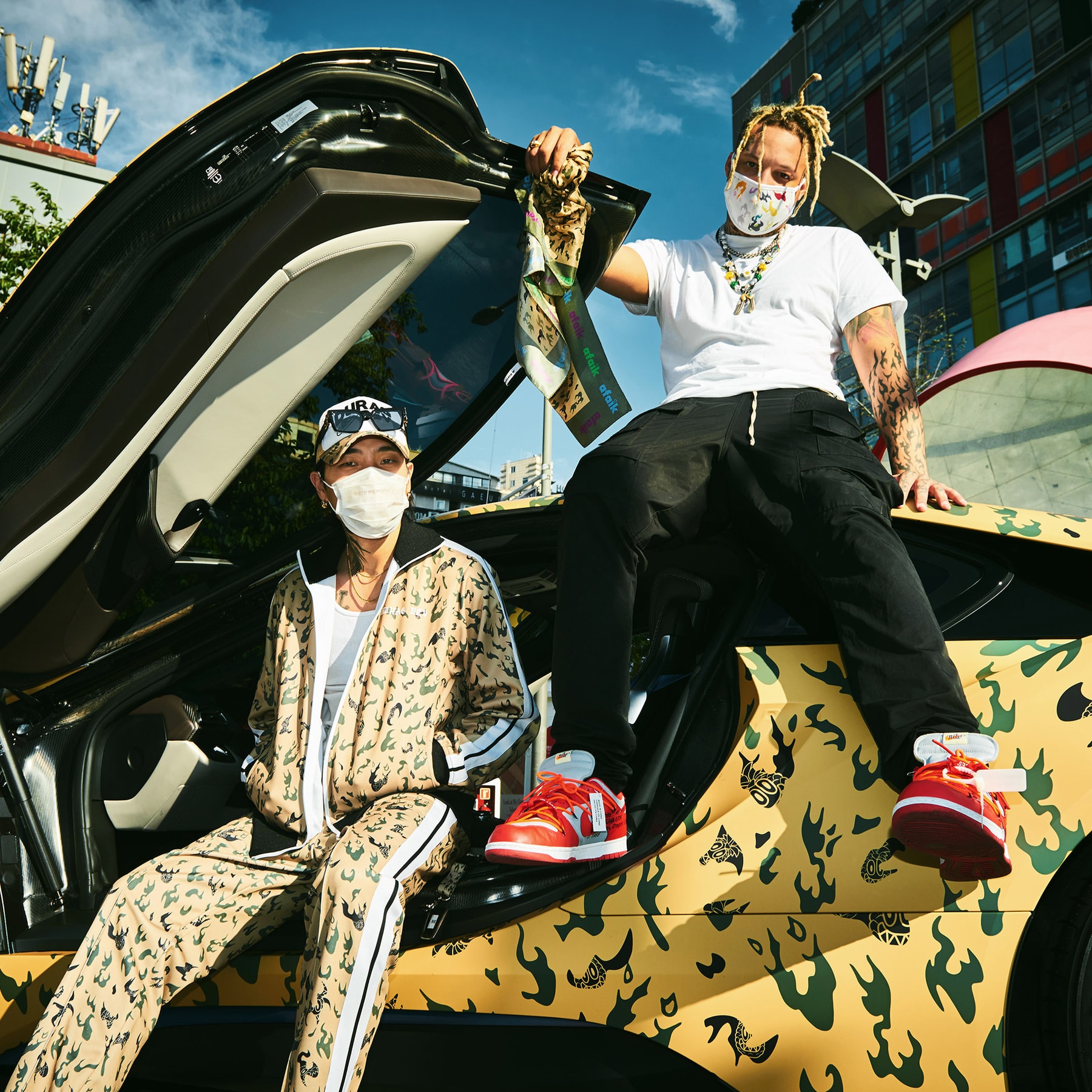 레디 & 듀렉 데브 인터뷰 - 바다 건너 만난 ‘TWINS’, 카모, 카무플라주, durag dev, reddy, 마우이 앤 선즈, 마우이 앤 손즈, 카모플라쥬, camo, 빌리 아일리시, 트래비스 스캇, 스키 마스크, 하이라이트 레코즈, 현대백화점, PEER, U-Flex, 유플렉스