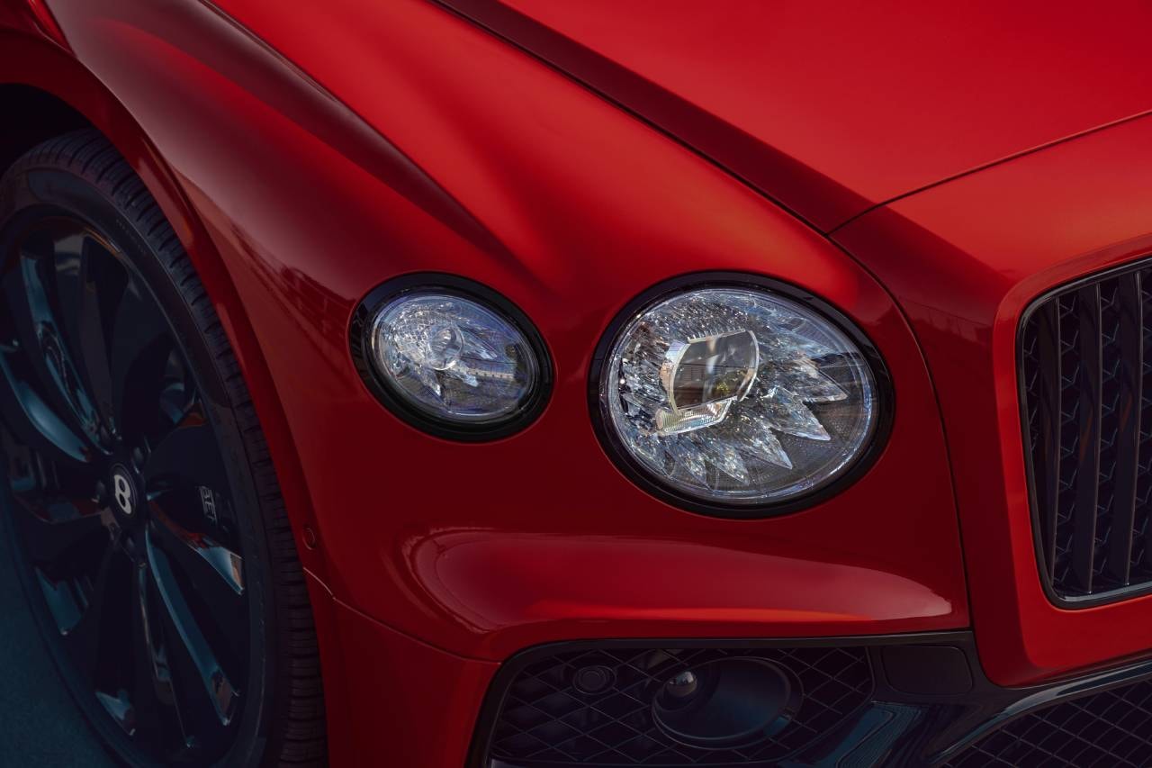 벤틀리, ‘2021 플라잉스퍼 V8’ 국내 공식 출시, 럭셔리 세단