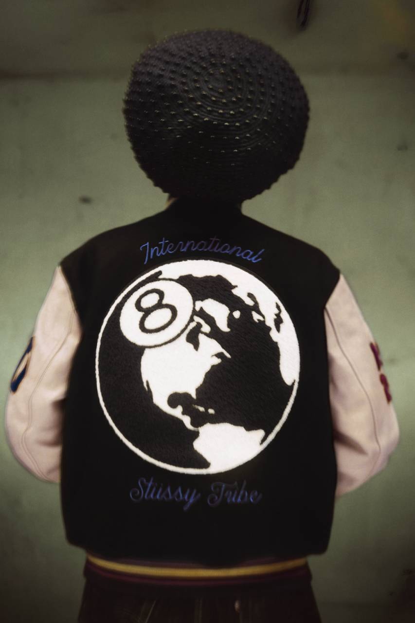 스투시, 브랜드 창립 40주년을 기념하는 반지 & 의류 아이템 출시, 바시티 재킷, 티셔츠, 비너스의 탄생