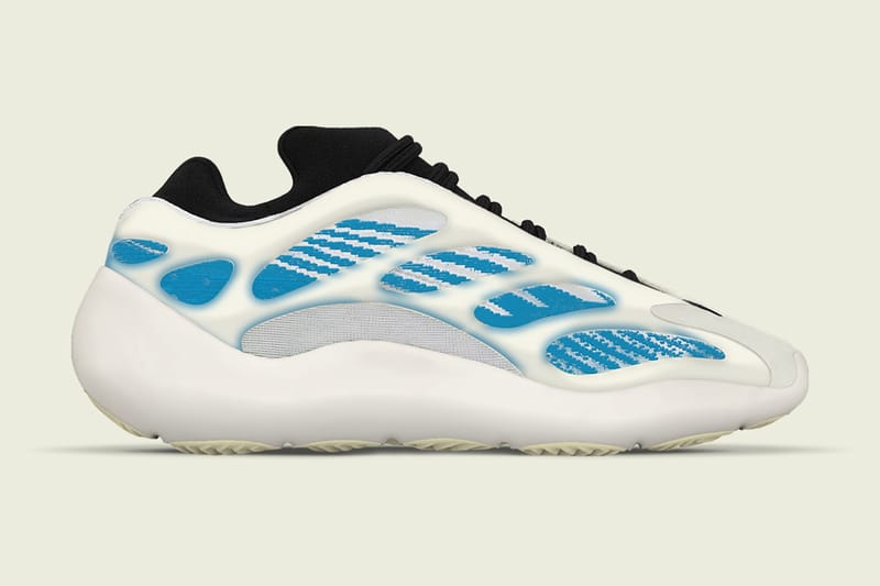 아디다스 오리지널스 이지 700 V3 '카이아나이트' 목업 사진 공개