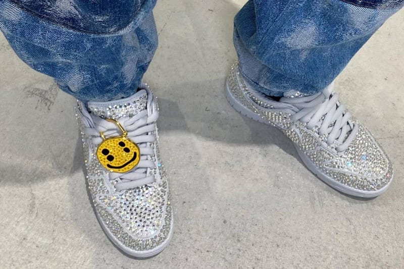 앰부시의 윤 안이 직접 공개한 캑터스 플랜트 플리 마켓 x 덩크 로우의 모습은?