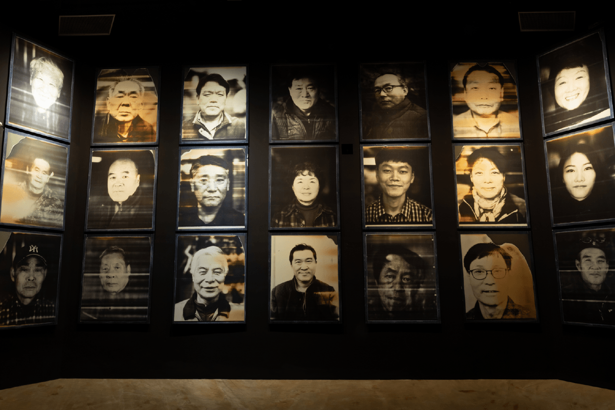 배달의민족, <어이, 주물씨 왜, 목형씨> 사진전 개최