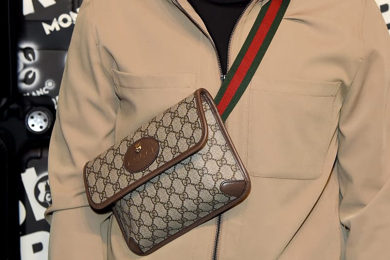 GS25 편의점에서 구찌, 생 로랑 등 명품 아이템을 판매한다