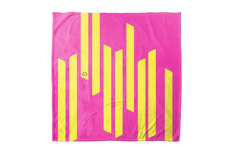 맥도날드 x 제이 발빈 협업 머천다이즈 컬렉션, 굿즈, 버거, 트래비스 스콧, 트래비스 스캇, 밀, j balvin