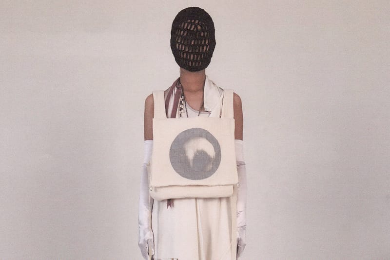 지초이 2021 가을, 겨울 컬렉션 'GLASKLAR' 룩북 공개