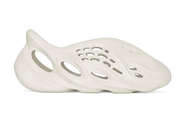 칸예 웨스트, 이지 폼 러너를 20 달러에 재출시한다?