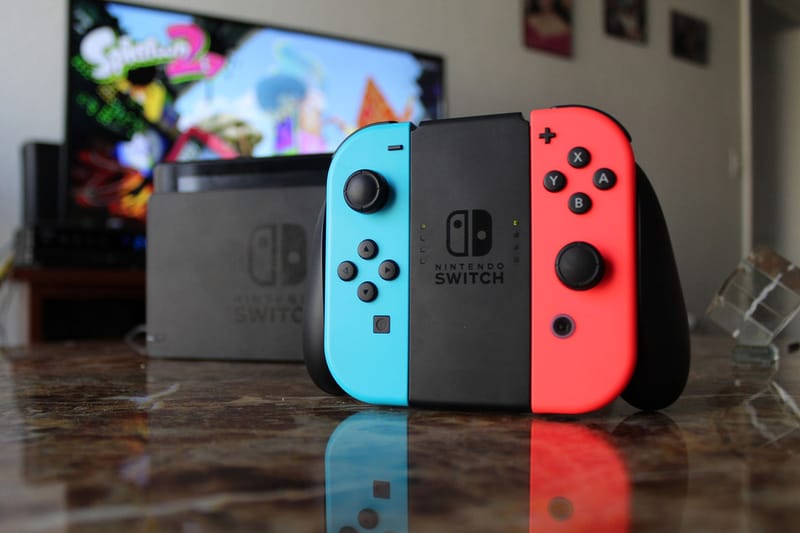 닌텐도 스위치의 컨트롤러 '조이콘'의 국내 가격이 인하됐다