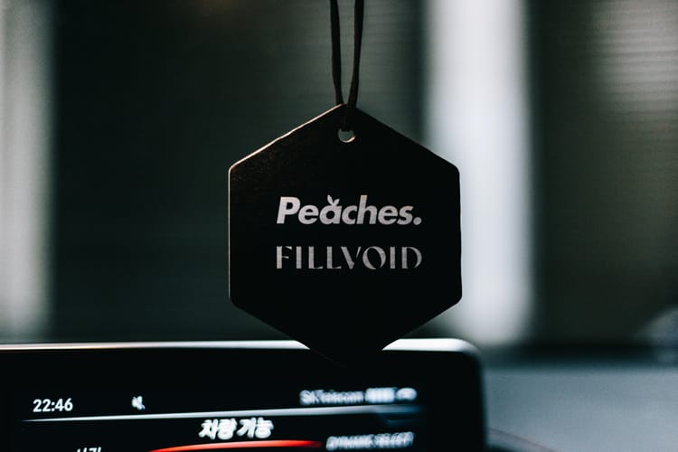 필보이드 x 피치스 ‘프래그런스드 택’ 출시 정보