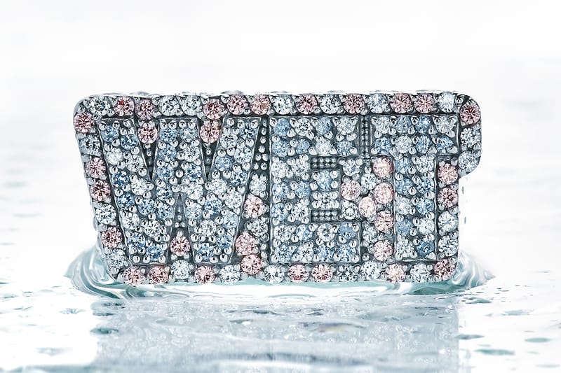 퀀테즈, 올웨이즈 웨트 보이만을 위한 특별한 반지 공개