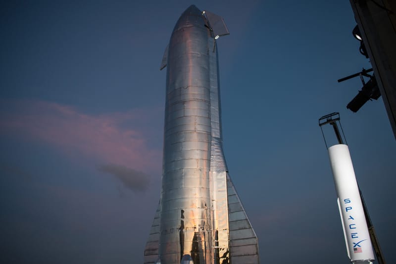 일론 머스크, “2026년까지 인간을 화성에 착륙시킬 것”