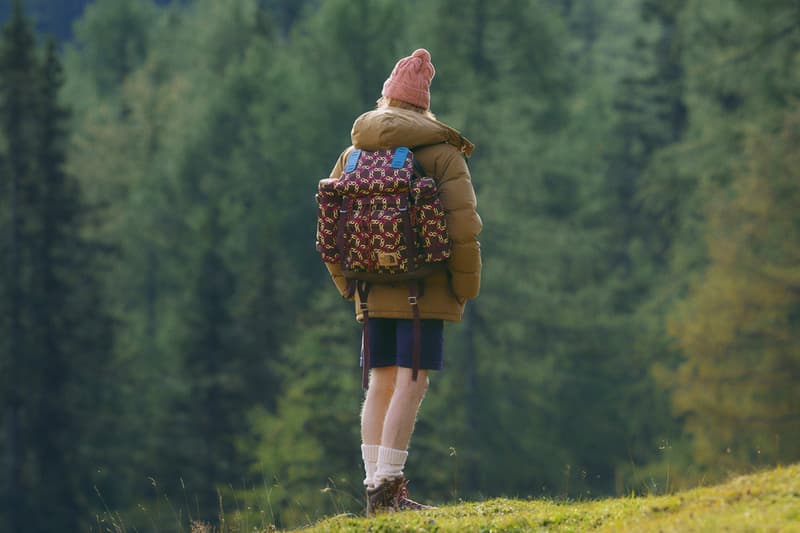 럭셔리와 아웃도어의 만남, 구찌 x 노스페이서 컬렉션 룩북 공개, 노페 패딩, 재킷, 봄버, 구찌 스니커, 지속가능한 패션, 재활용 소재, 에코닐