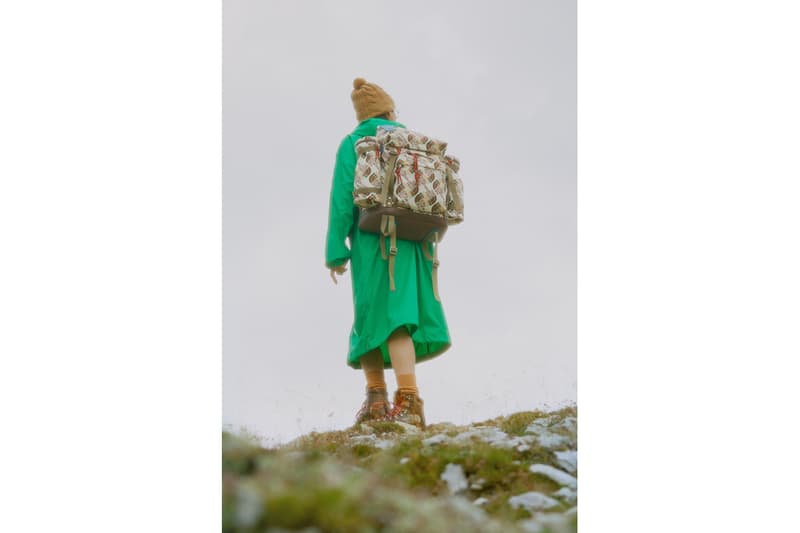 럭셔리와 아웃도어의 만남, 구찌 x 노스페이서 컬렉션 룩북 공개, 노페 패딩, 재킷, 봄버, 구찌 스니커, 지속가능한 패션, 재활용 소재, 에코닐