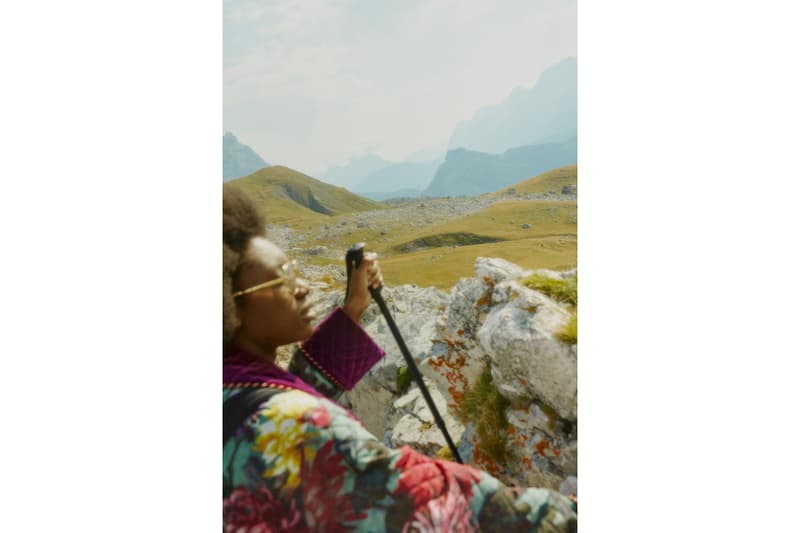 럭셔리와 아웃도어의 만남, 구찌 x 노스페이서 컬렉션 룩북 공개, 노페 패딩, 재킷, 봄버, 구찌 스니커, 지속가능한 패션, 재활용 소재, 에코닐