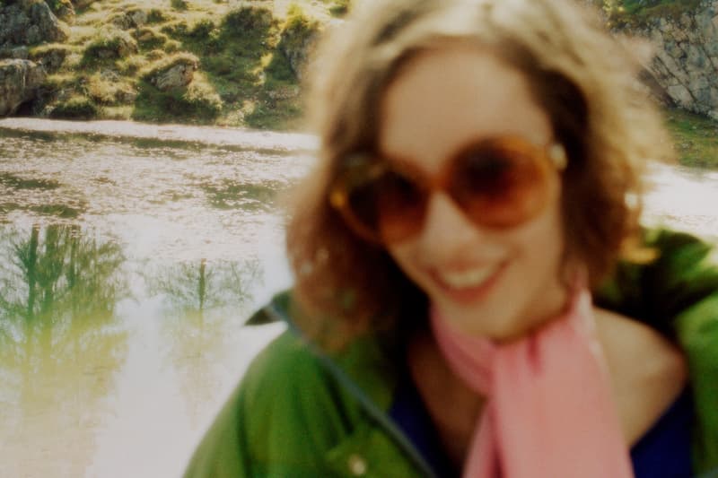 럭셔리와 아웃도어의 만남, 구찌 x 노스페이서 컬렉션 룩북 공개, 노페 패딩, 재킷, 봄버, 구찌 스니커, 지속가능한 패션, 재활용 소재, 에코닐