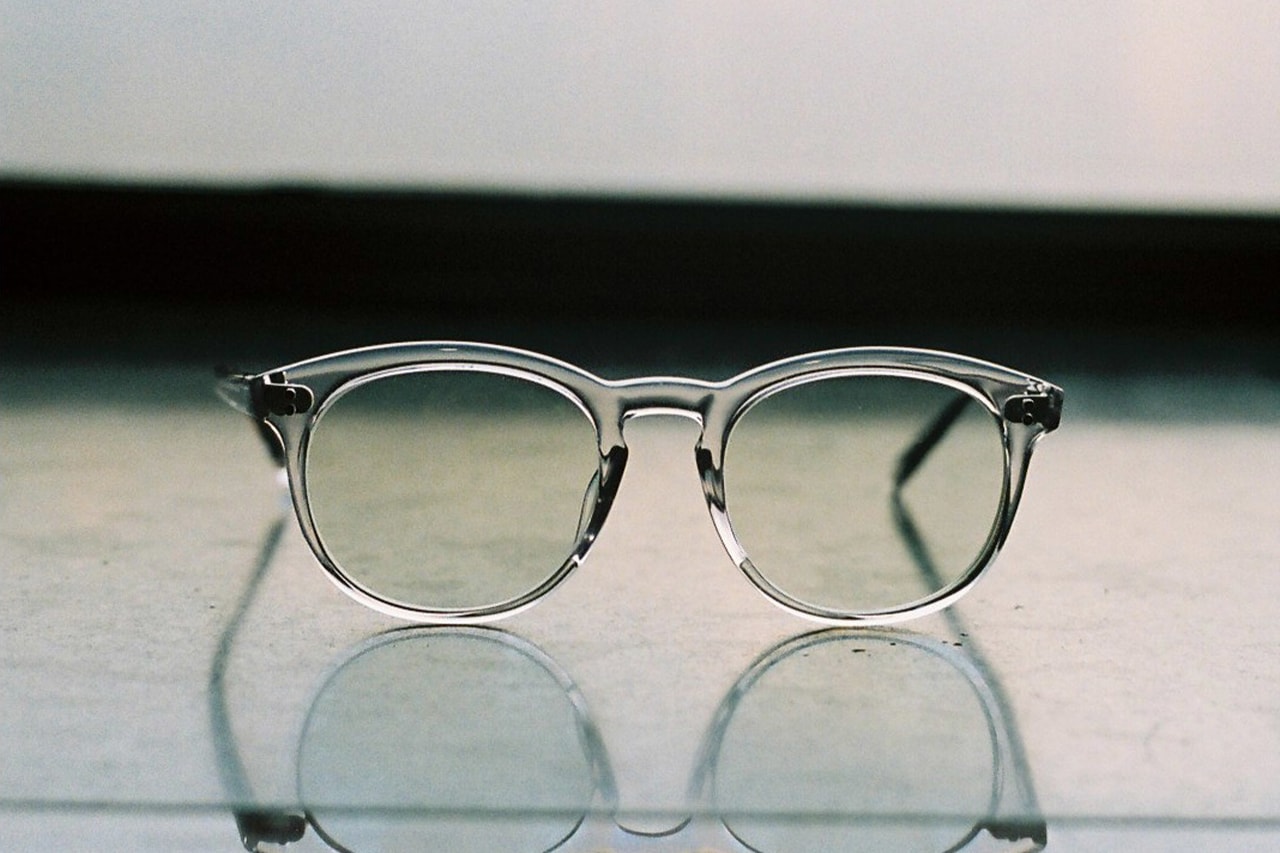 업데이트: 비틀즈 존 레논이 애용하던 '메이페어' 안경 국내 정식 출시, 백산안경점, 비틀즈 존 레논이 애용하던 안경 '메이페어' 재출시, 비틀스, 안경, 백산, 하쿠산 안경원