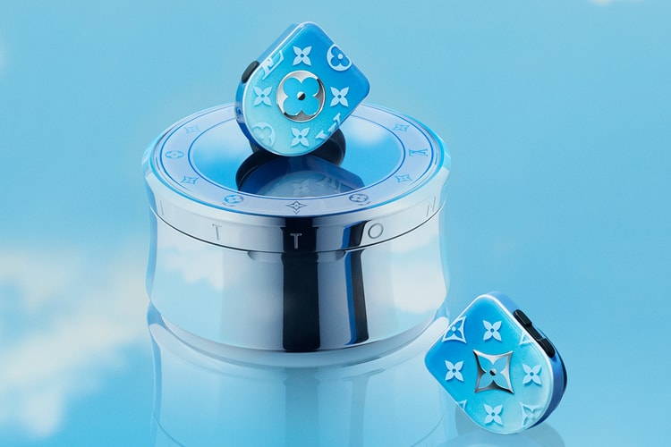 ‘푸른 하늘’ 컬러의 루이 비통 호라이즌 와이어리스 이어폰 출시