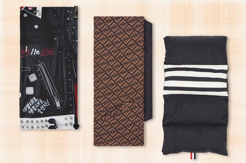 한파 몰아치는 겨울철 필수 아이템, 스카프 & 넥워머 추천 10