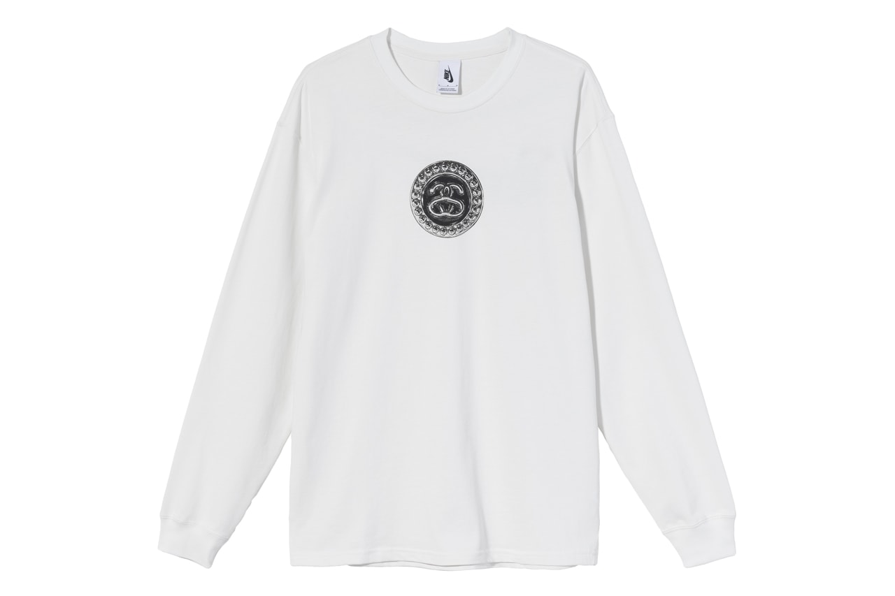 스투시 x 나이키 협업 의류 컬렉션 공식 룩북이 공개됐다, 스웨트수트, 티셔츠, 패딩 팬츠, 버킷햇, 베나시 슬라이드