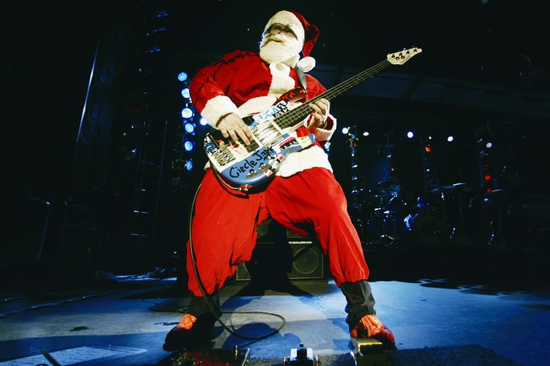 특별한 크리스마스를 만들어줄 독특한 크리스마스 캐럴 10