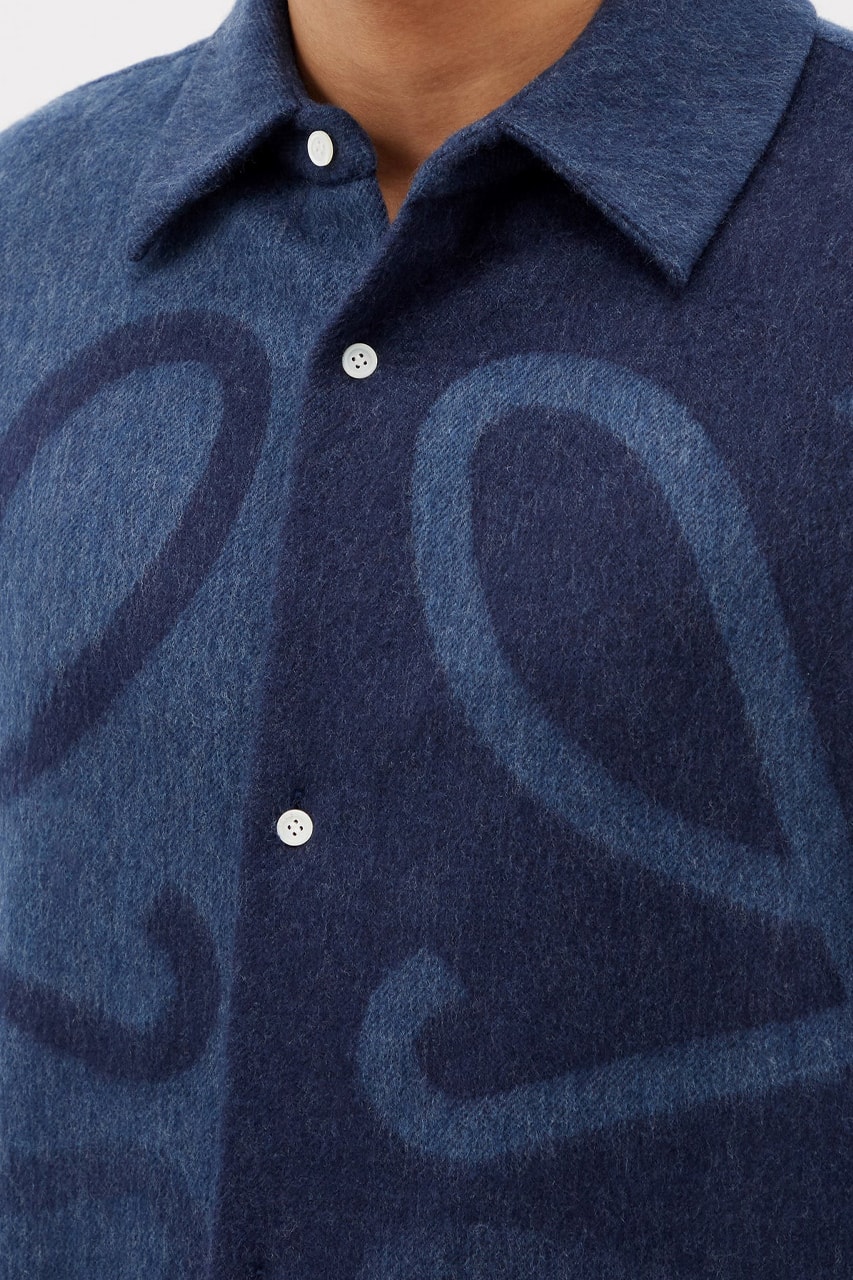 로에베, 담요를 빼닮은 디자인의 플란넬 셔츠 출시, 매치스패션, 아나그램, 블렌드, 자카드