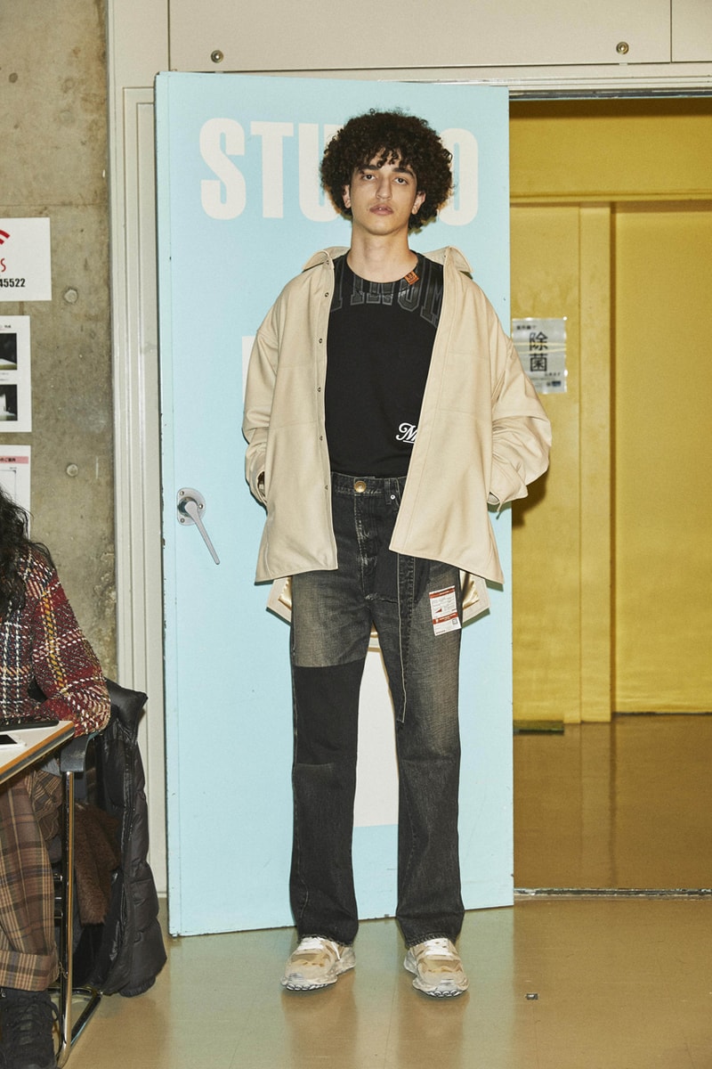 미하라 야스히로 2021년 가을, 겨울 컬렉션 '베이식 안티노미' 공개, 밀리터리, 파카, 봄버 재킷, 필드 재킷, 터틀넥 스웨터, 카고 팬츠, 