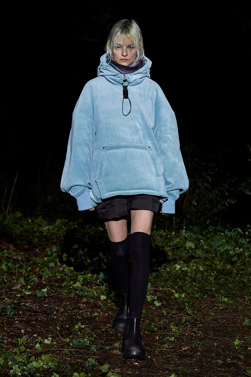 한밤중 숲에서 떠나는 환상 여행, 우영미 2021 FW 컬렉션, 파리 패션위크, 베르나르 베르베르, 여행의 책, 한국 디자이너 브랜드