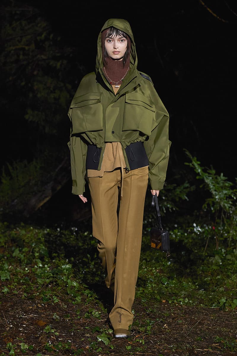 한밤중 숲에서 떠나는 환상 여행, 우영미 2021 FW 컬렉션, 파리 패션위크, 베르나르 베르베르, 여행의 책, 한국 디자이너 브랜드