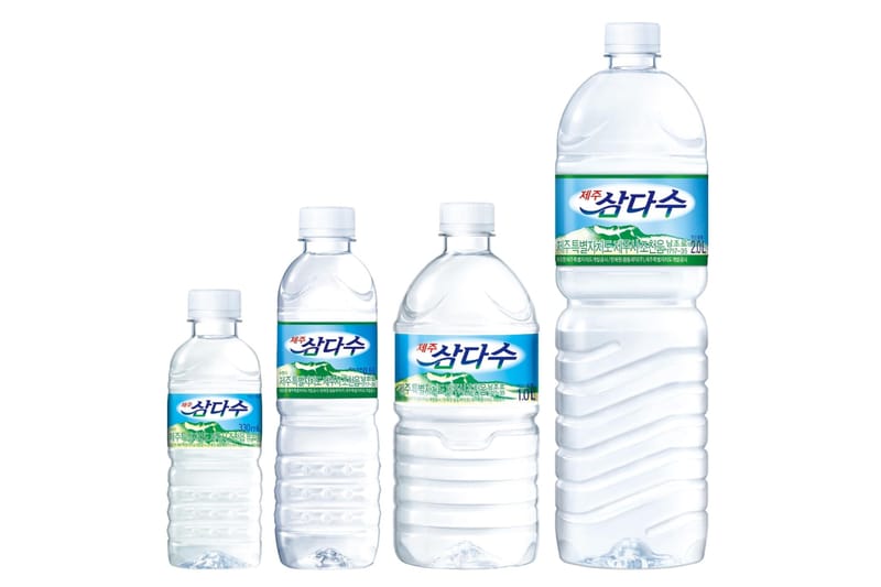 제주삼다수, 플라스틱 사용량 줄이기 위해 '제품 라벨 없는' 물병 선보인다