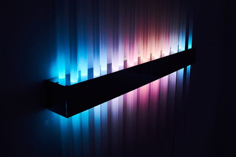 아트 컬렉티브 IVAAIU 시티, 전시회 ‘LET THERE BE LIGHT’ 개최