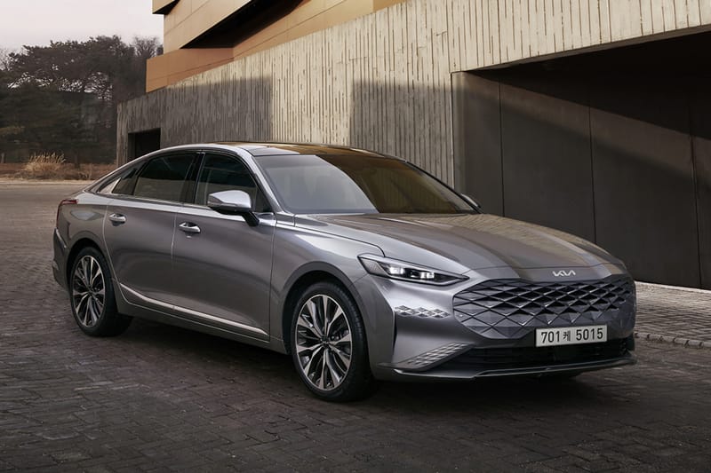 새로운 'KIA' 앰블럼 장착한 첫 모델, ‘기아 K8’ 외장 디자인 공개