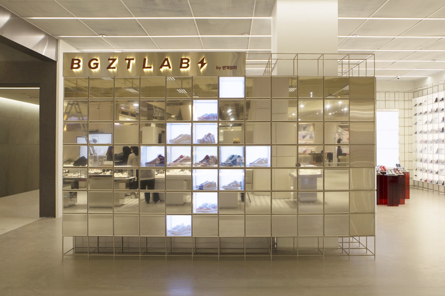 번개장터, 첫 번째 오프라인 공간 ‘BGZT Lab (브그즈트 랩)’ 오픈 Bungaejangter opens new offline retail