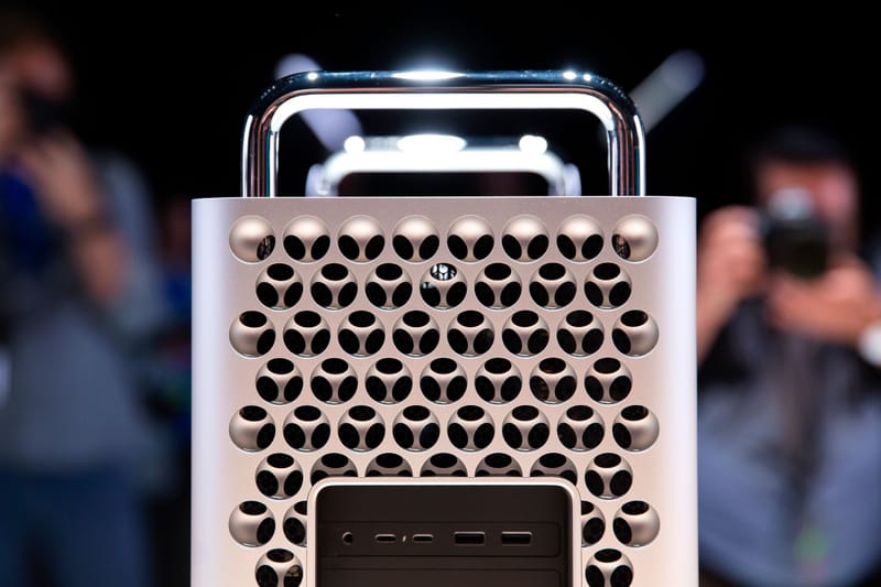 애플 맥 프로의 ‘치즈 강판’ 디자인, 신형 아이폰에도 적용된다?