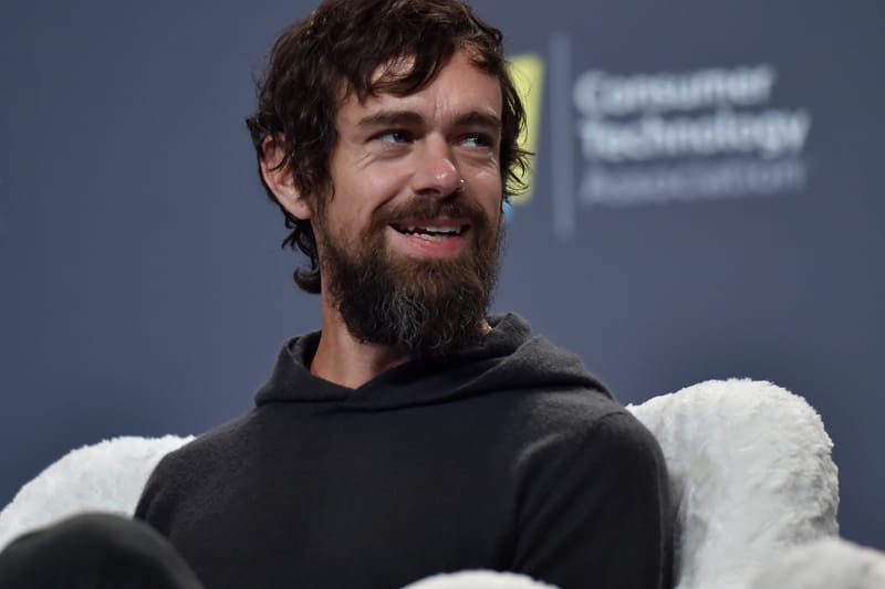 트위터 창업자, 잭 도시가 남긴 최초의 트윗이 NFT로 경매에 올랐다