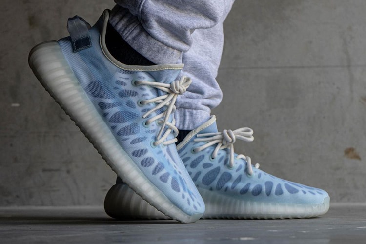 아디다스 이지 부스트 350 V2  ‘모노 클레이’ & ‘모노 아이스’ 실물 사진