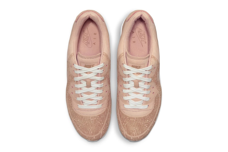 나뭇결을 새겨 넣은 나이키 에어 맥스 90 ‘레이저’ 공식 발매 정보, 스니커, SNKRS, 스우시