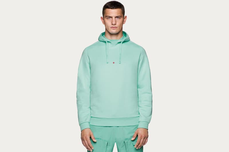 스톤 아일랜드, 2021 봄, 여름 ‘마리나’ 컬렉션 출시, 룩북, 후디, 티셔츠, 쉘 재킷, 재활용 원단