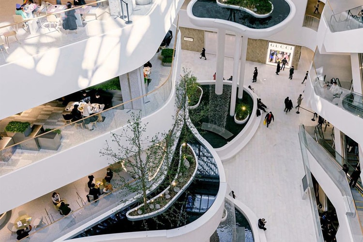 여의도 ‘더현대 서울’에서 가장 많이 팔린 브랜드는 어디?