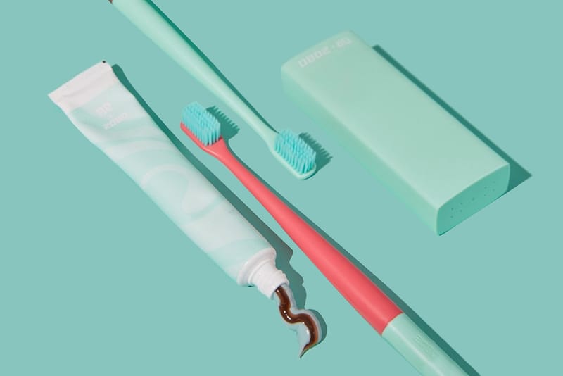 배스킨라빈스와 2080이 함께 만든 '민트 초코 맛' 치약 & 칫솔 세트 출시 정보