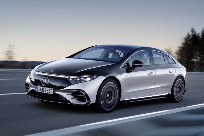 최대 770km까지 주행 가능, 메르세데스-벤츠의 전기 럭셔리 세단 ‘EQS’ 공개