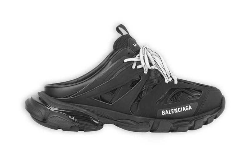 발렌시아가, 뒤축을 과감하게 날린 트랙 뮬 출시