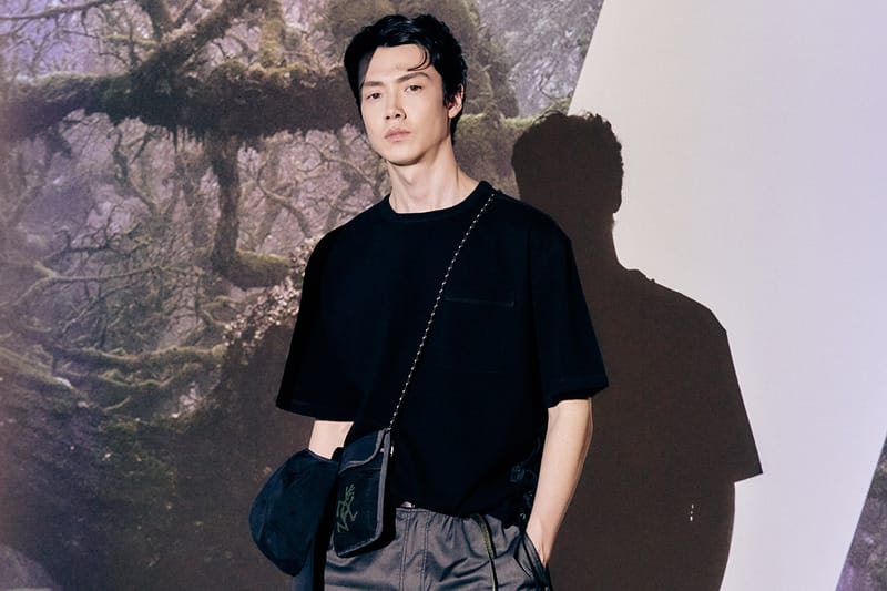 이스트로그 x 그라미치 첫 번째 협업 컬렉션 룩북 및 발매 정보