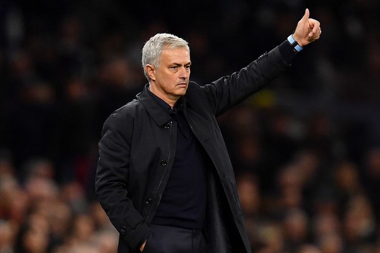 조제 무리뉴가 토트넘 홋스퍼 FC 감독 자리에서 해고됐다