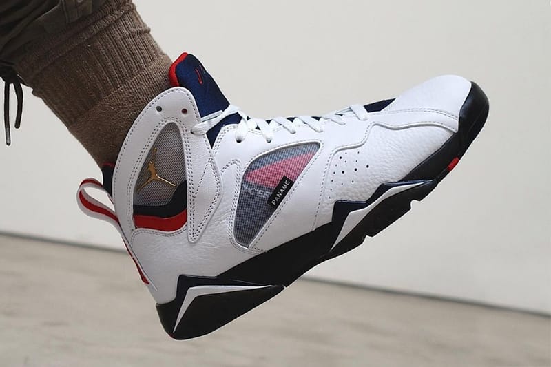 파리 생제르맹 유니폼 컬러를 입은, 에어 조던 7 ‘PSG’ 실물 공개