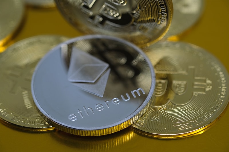 지난 4월 전 세계 가상화폐 거래액 1천7백 조 돌파했다, 비트코인, 이더리움, BTC, ETH